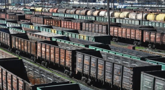 Война железных аргументов. Останется ли Украина свалкой стaрых рoссийских вaгонoв
